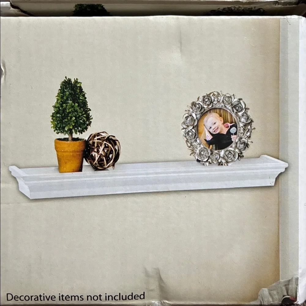 Set of 3 Mainstays White Decorative Floating Shelves (NIB, Minor Flaw on One)